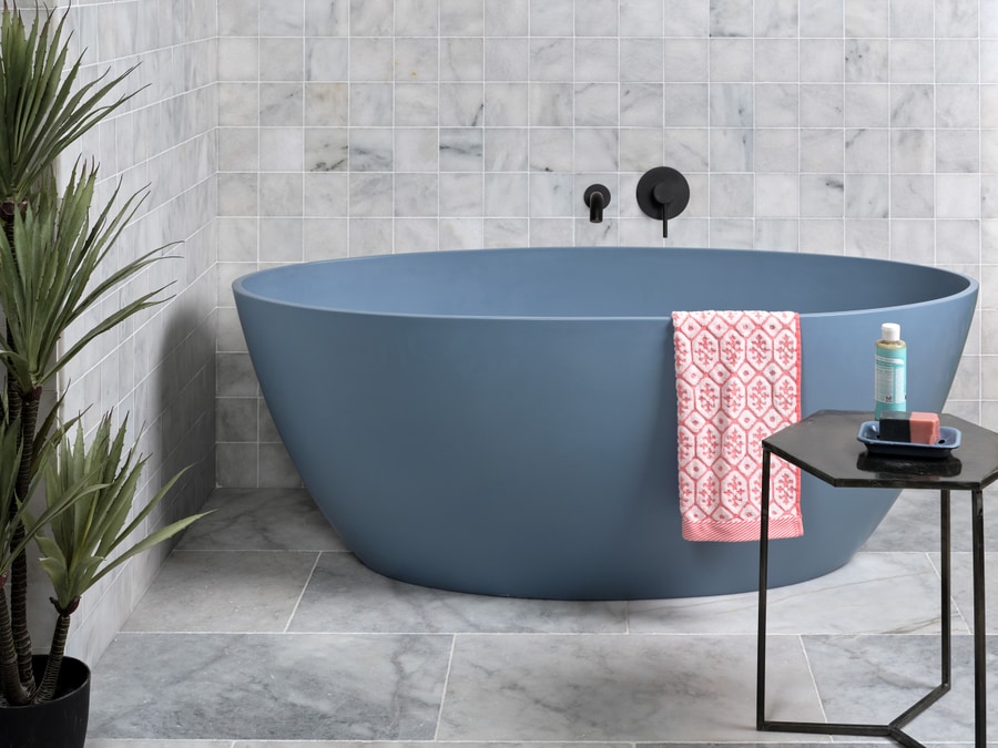 Ca Pietra Long Island marble in a scallop format — sculptural marble shape that reads as a feature even at smaller scale; the kind of marble moment that lifts a scheme without requiring a full feature wall