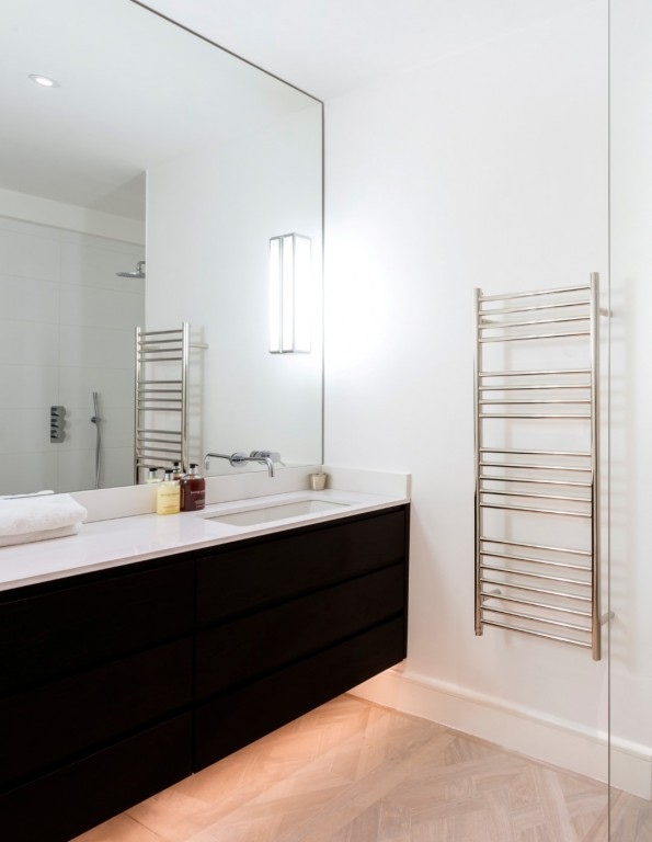 JIS Europe radiator styling in an Ashdown bathroom setting