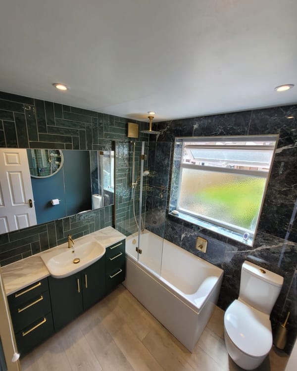 Straight herringbone tile layout with tiles running parallel to walls for a modern structured look