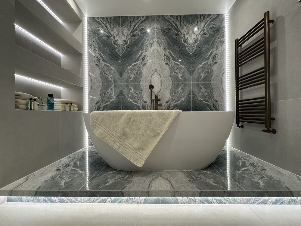 Bradwell CM77 luxury family bathroom with feature tilework and premium brassware