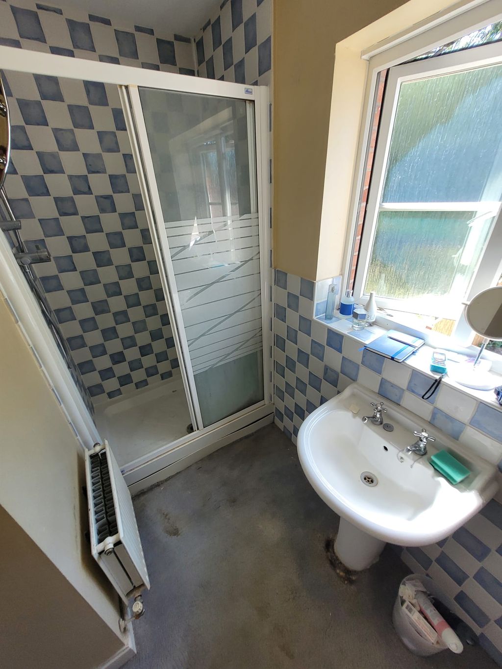 Before renovation ensuite layout in Braintree CM7