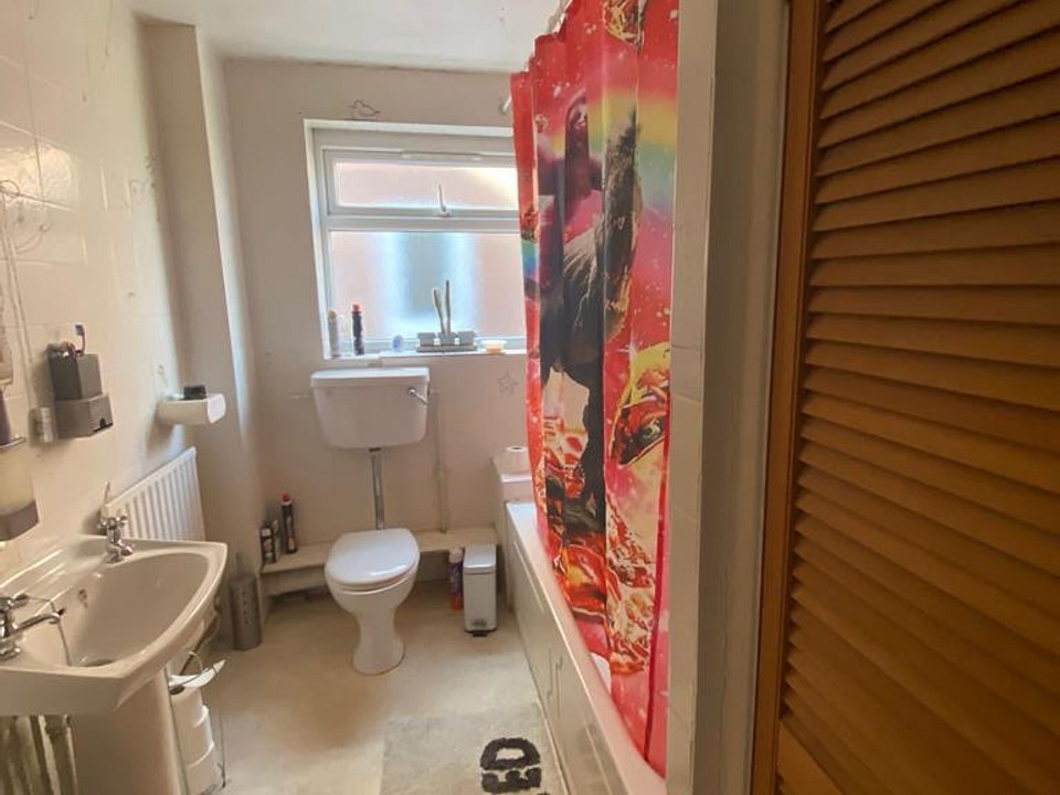 Tiling continued stage Great Baddow CM2