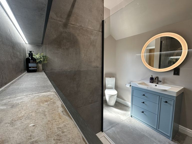 Great Saling CM7 Guest Ensuite - Guest Bathroom in Great Saling, Essex CM7 by Bowmans